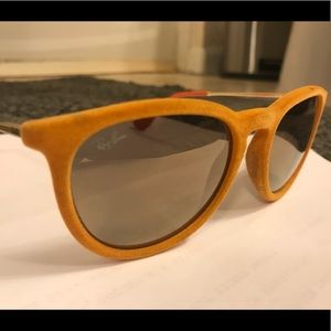 Ray-Ban Erika RB 4171    6083/5A